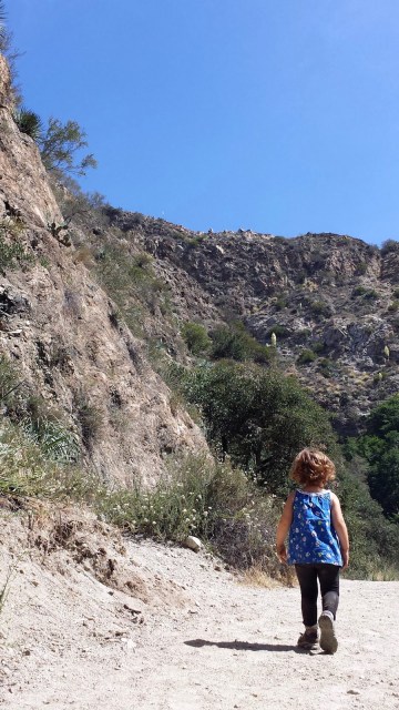 Hiking Eaton Canyon Falls with a toddler Hiking Eaton Canyon Falls with a toddler