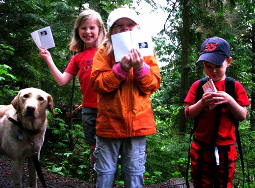 Kids Hiking, Letterboxing